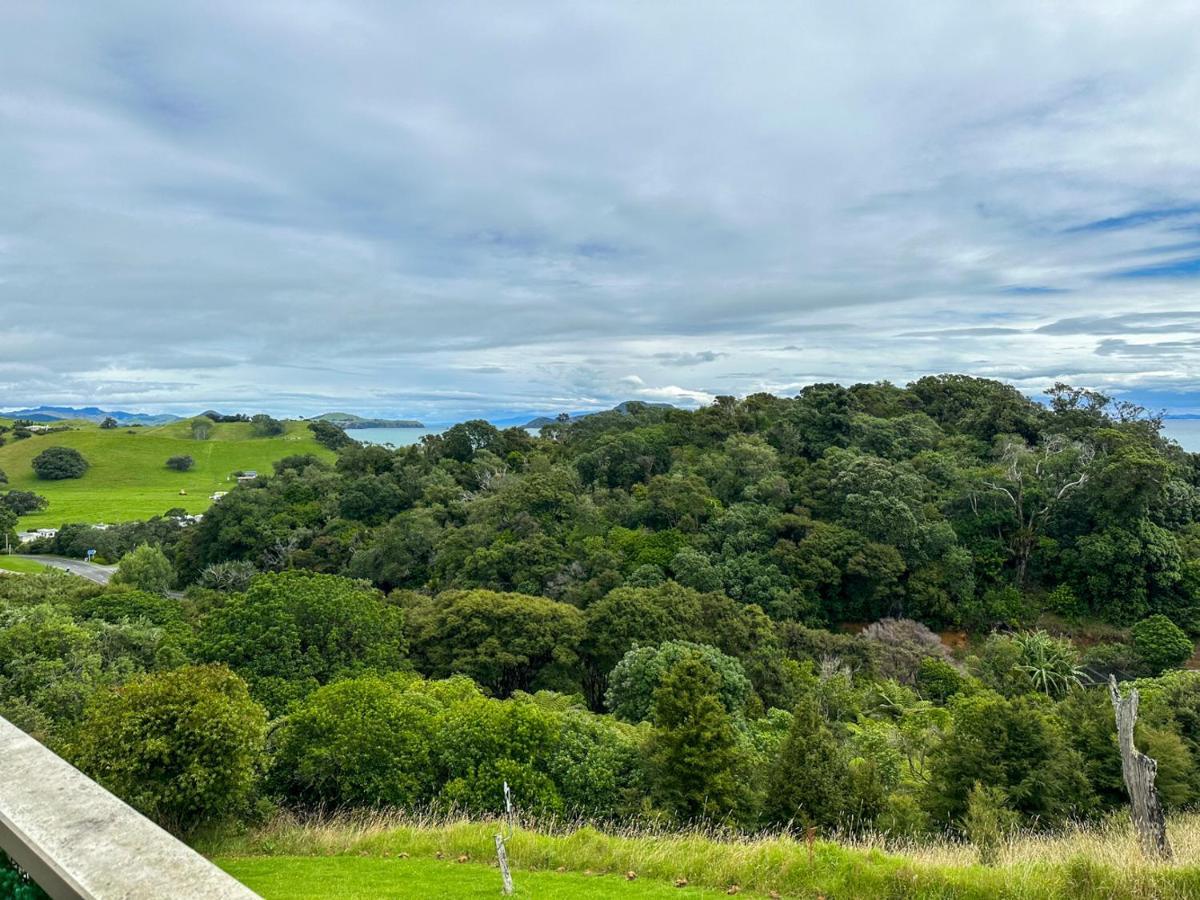 Pohutukawa Coastal Chalets Coromandel 外观 照片