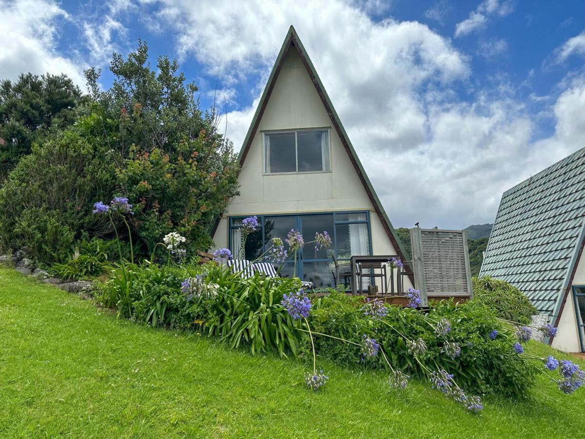 Pohutukawa Coastal Chalets Coromandel 外观 照片
