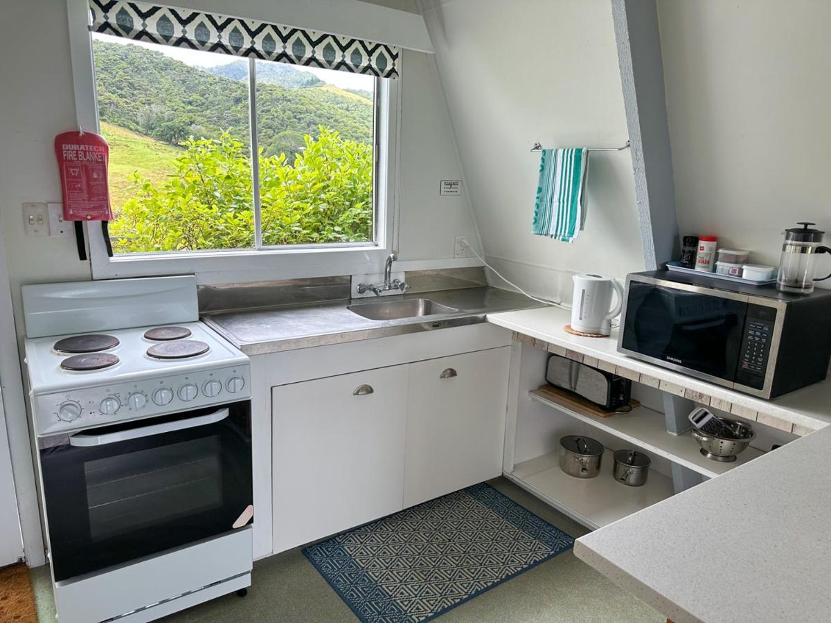 Pohutukawa Coastal Chalets Coromandel 外观 照片