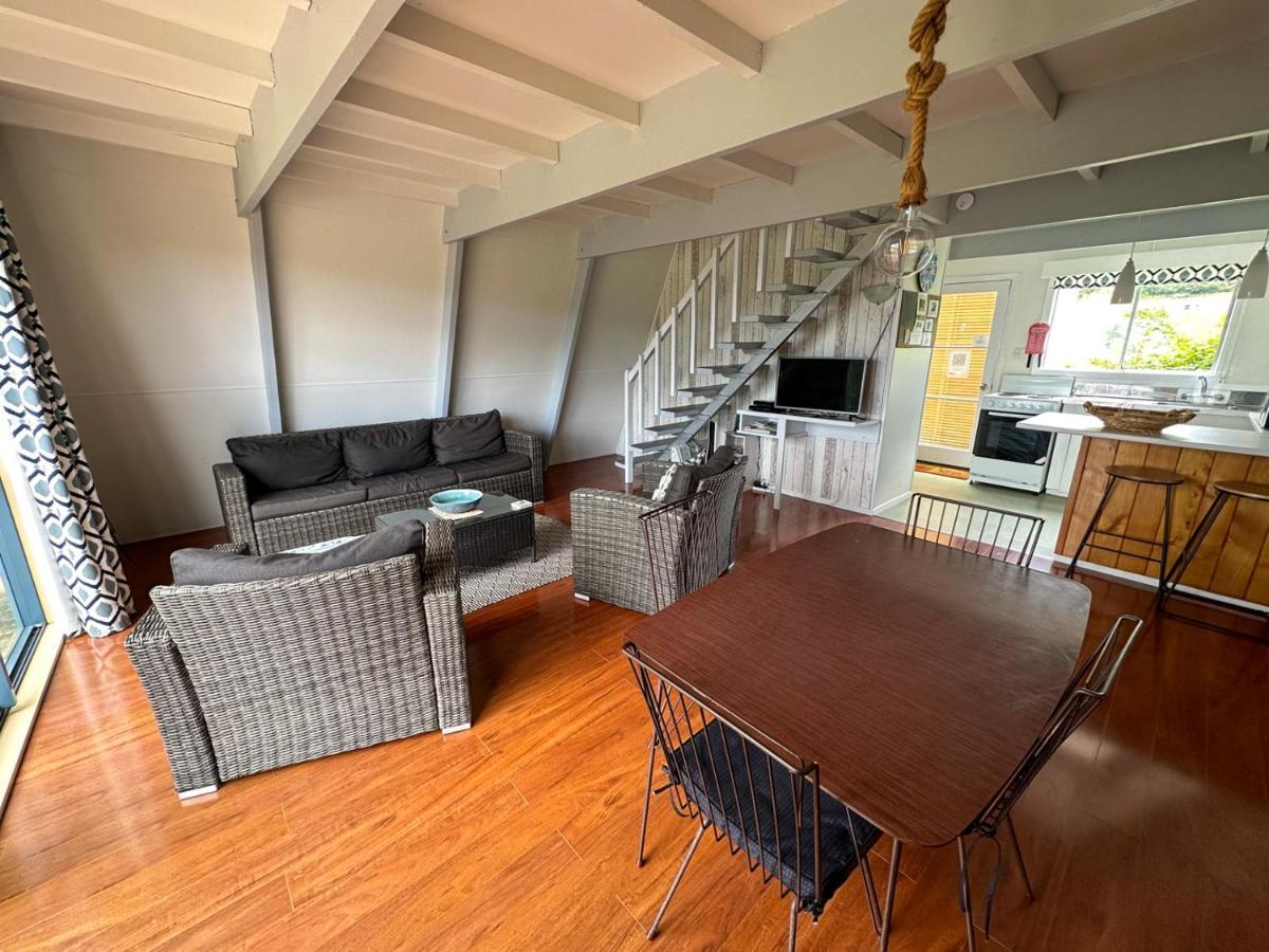 Pohutukawa Coastal Chalets Coromandel 外观 照片