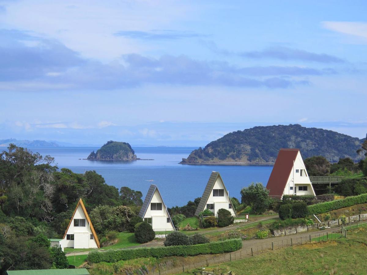 Pohutukawa Coastal Chalets Coromandel 外观 照片